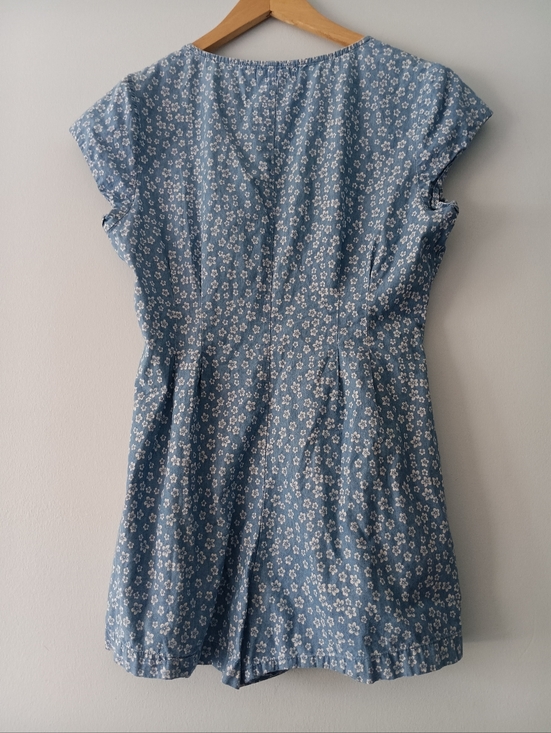 MinkPink Lazy Daze Romper XS Blue Floral Button Front V Neck Romper - Picture 3 of 7